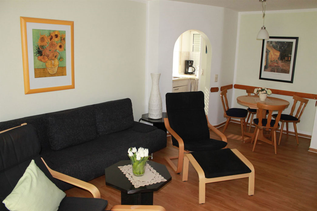 Appartement 1 ab 42,- €